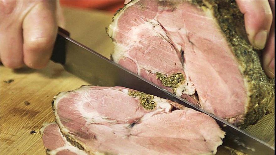Una misma cepa de listeria de carne La Mechá ha contaminado a 144 pacientes