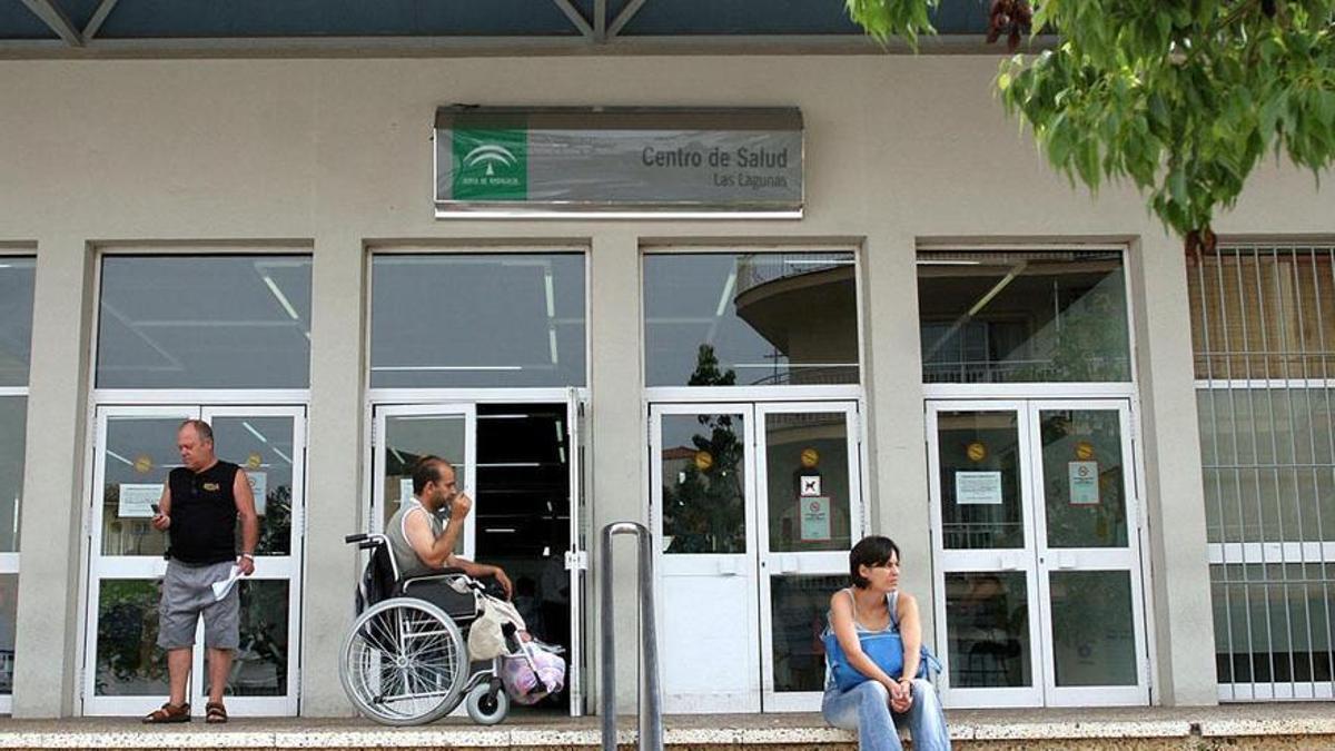 El Centro de Salud de Las Lagunas de Mijas es uno de los peor dotados de toda Andalucía.