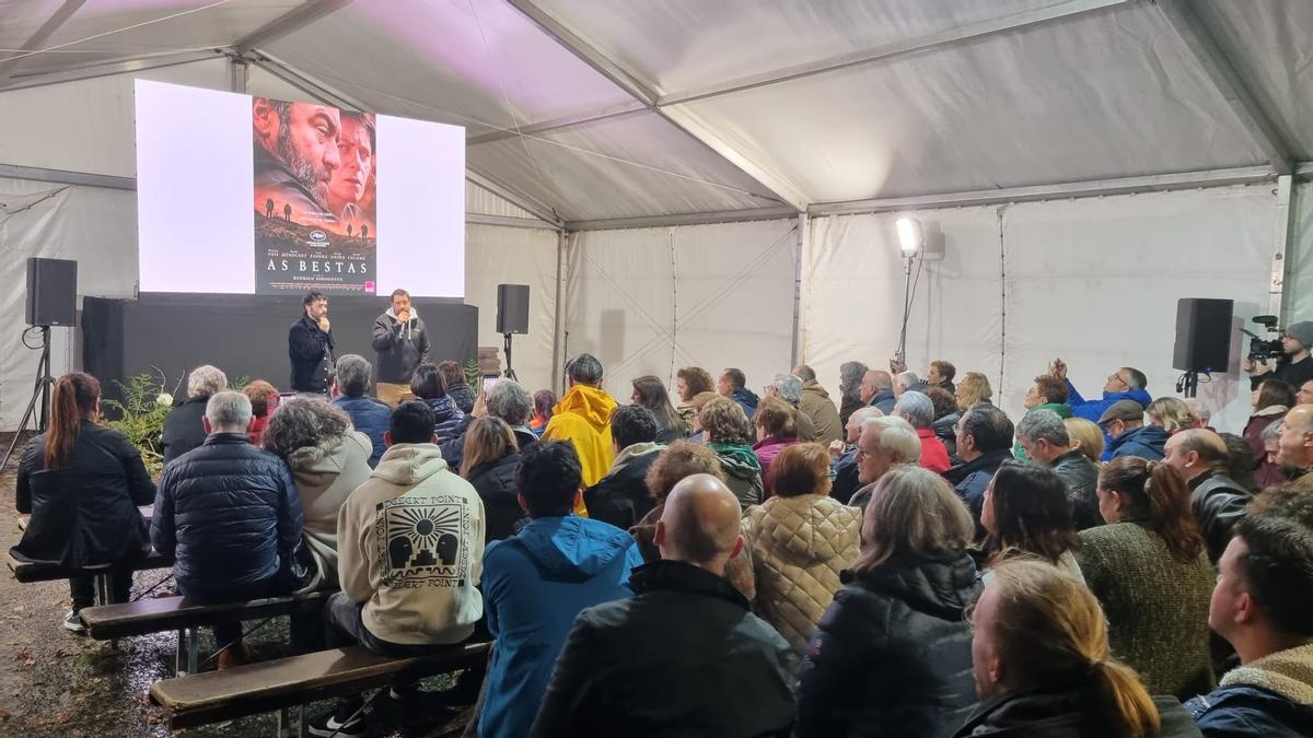 Sorogoyen presenta As Bestas en Sabucedo
