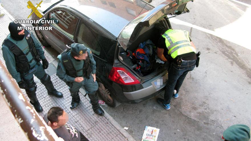 Desmantelado en Caravaca un punto de venta de marihuana