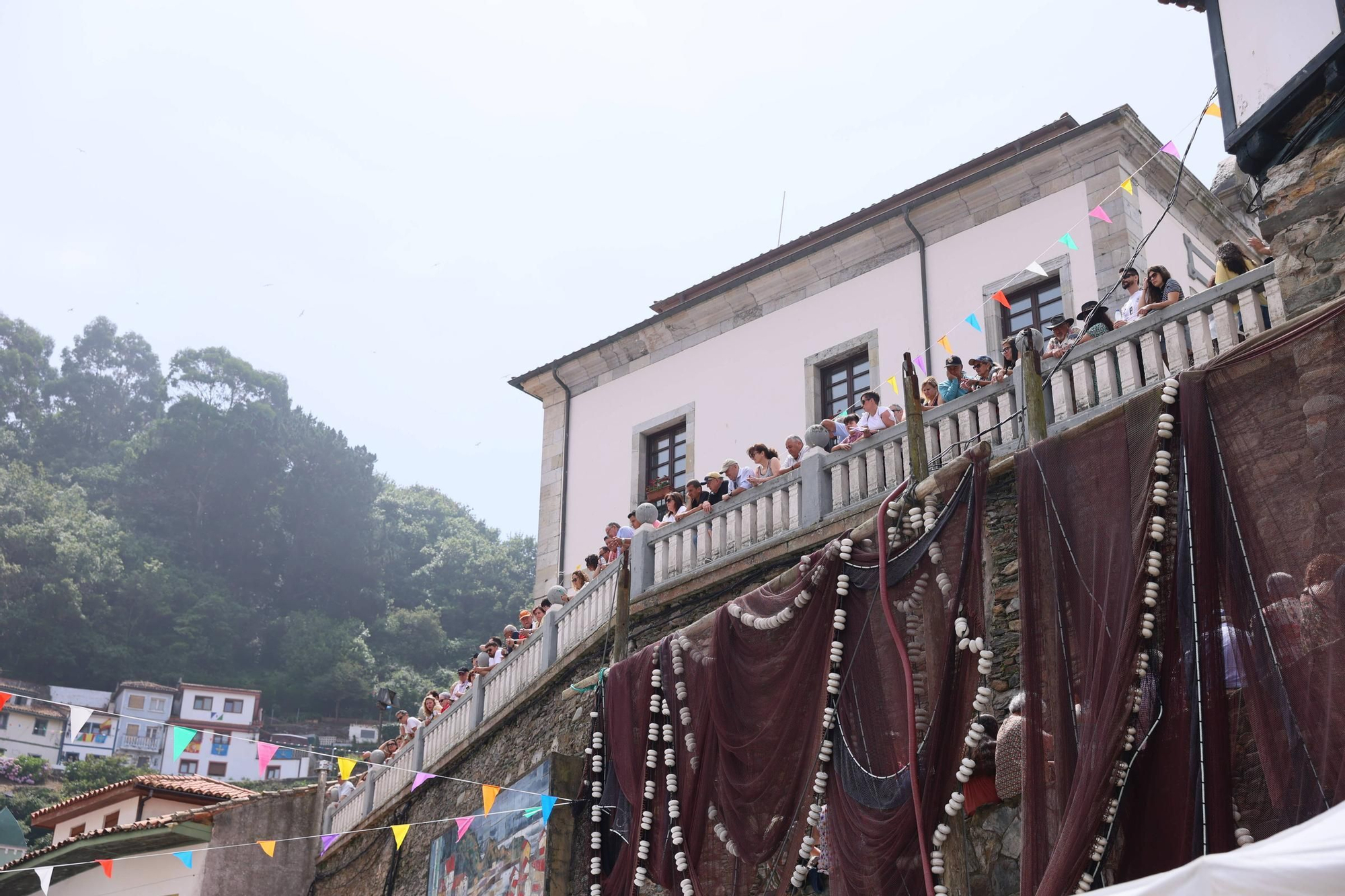 EN IMÁGENES: así fue el día de L'Amuravela en Cudillero