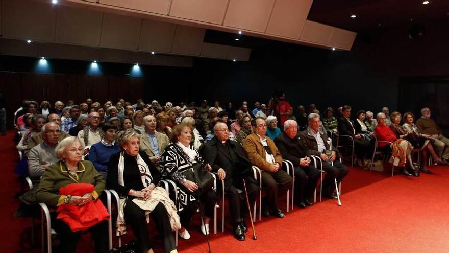 El público que llenó ayer el Club.