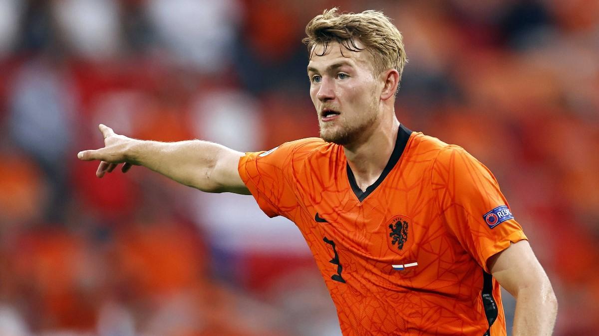 De Ligt, defendiendo la camiseta de la selección en la Eurocopa