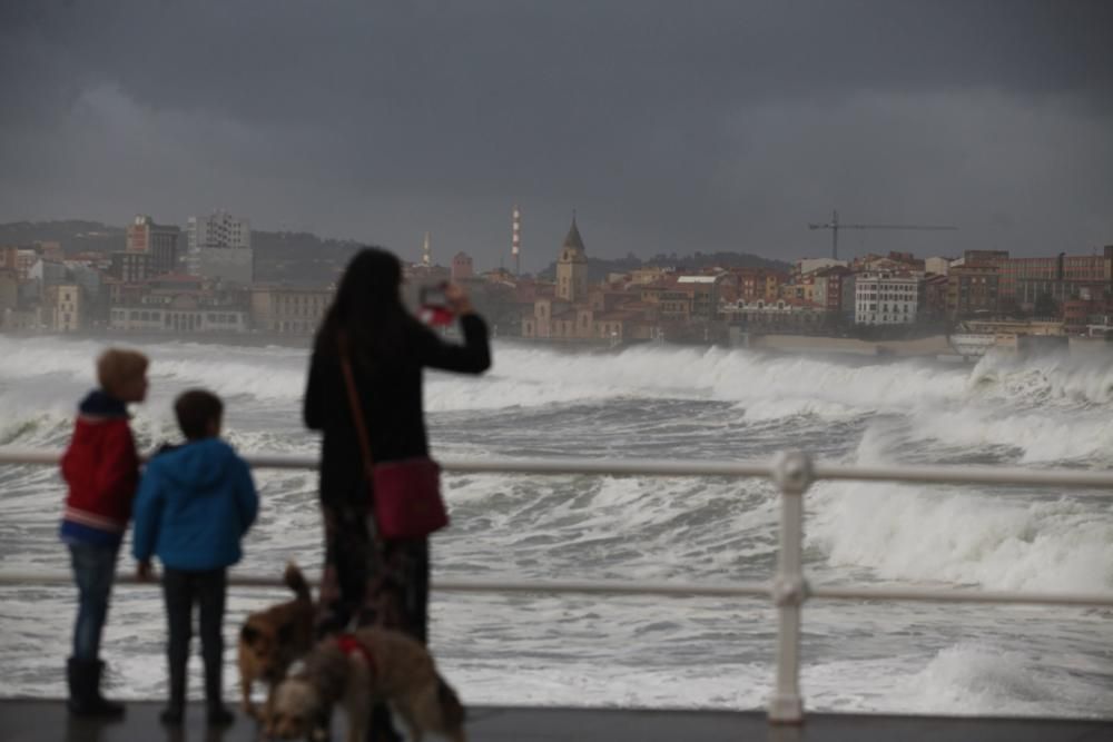 La borrasca "Bruno" se deja sentir en Asturias