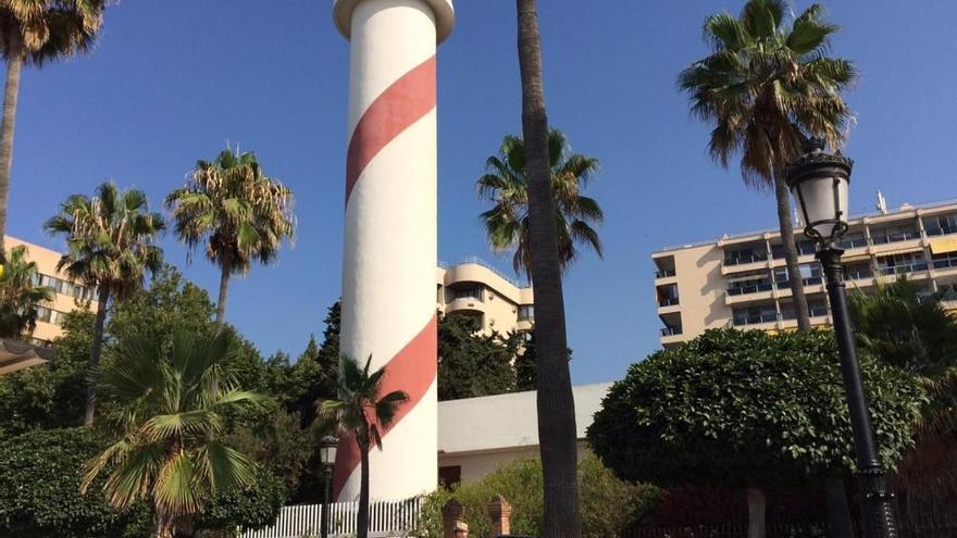 El Faro, ubicado en el Paseo Marítimo, uno de los edificios más característicos de Marbella.