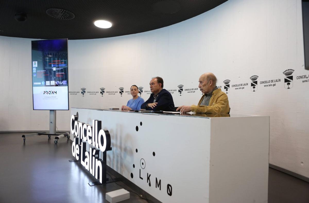 Presentación del Congreso de Astronomía de Lalín, ayer, en la sala de prensa del Concello. | BERNABÉ/AMANDA CASTRO
