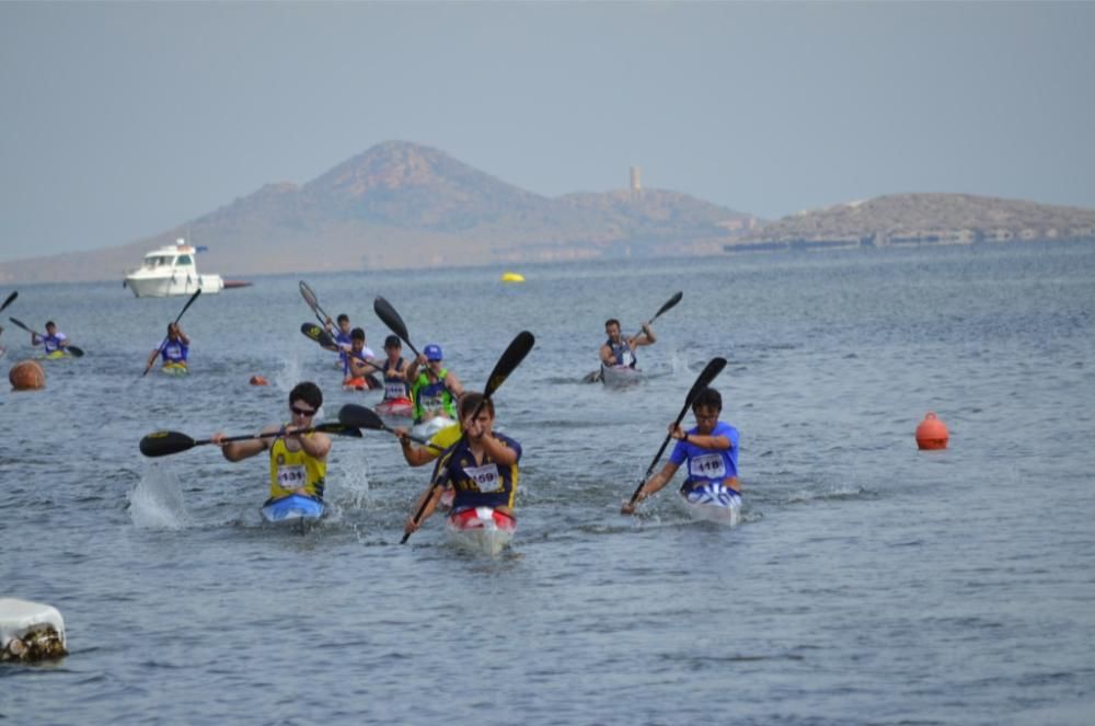 Liga Autonómica de Piragüismo en Playa Paraíso