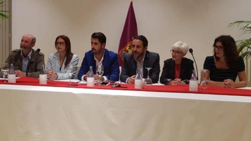 La militancia de Podemos valida el pacto con el PSOE en La Laguna