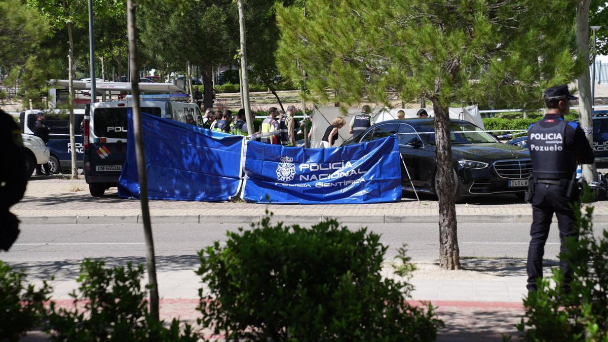 La Policía, en el lugar de los hechos.