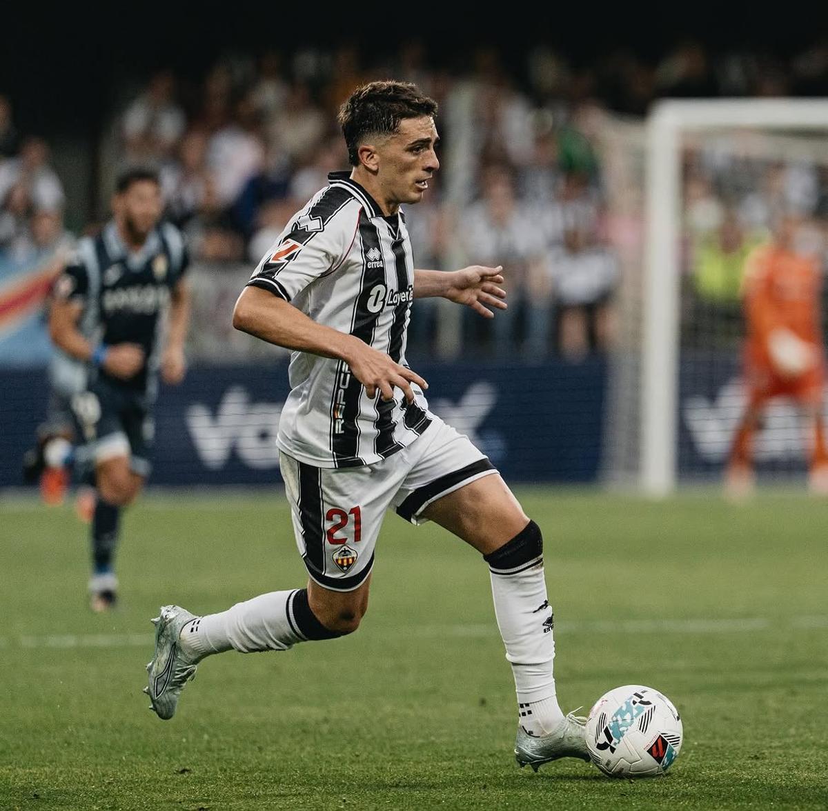 Álex Calatrava, la joya del CD Castellón