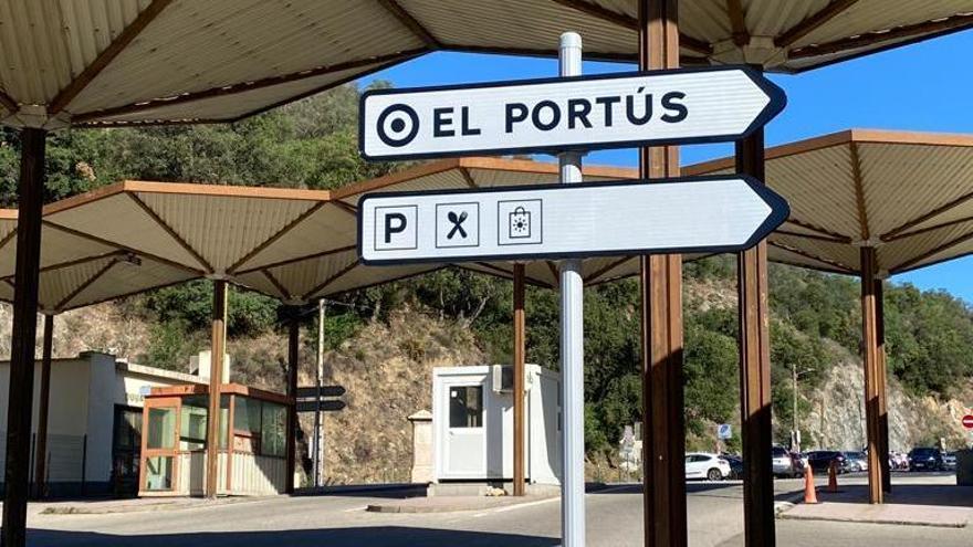 La Jonquera senyalitza El Portús després del canvi de nom i per &quot;dignificar el barri&quot;