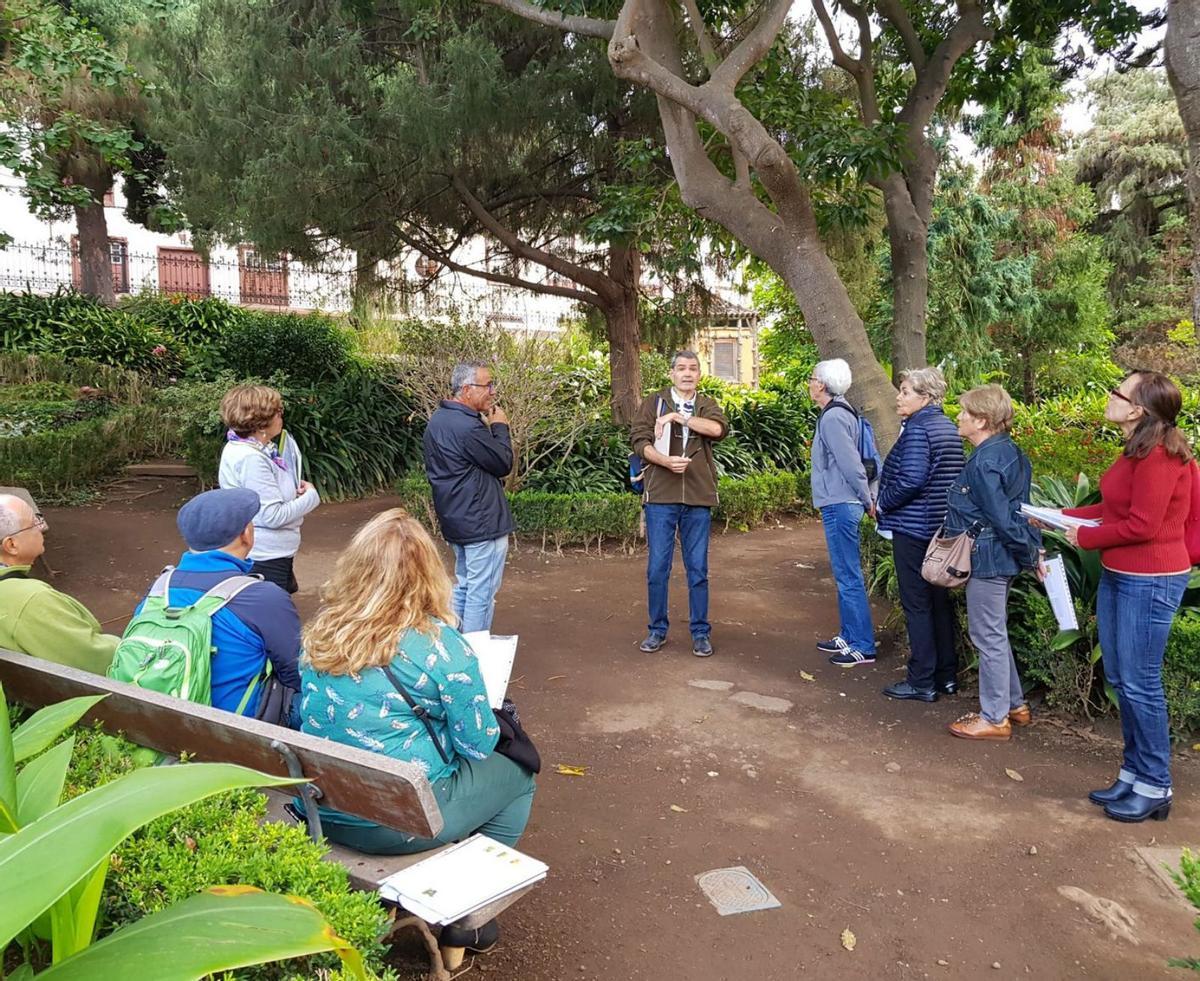 Un momento de la formación de los Sabios y sabias en el año 2020, en La Hijuela del Botánico | | E.D.