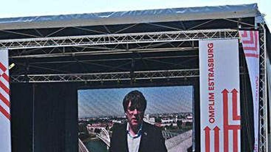 Puigdemont, en la seva intervenció en pantalla dimarts a Estrasburg