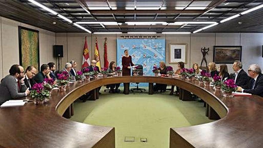 Clara San Damián preside la Comisión de Coordinación de la Junta en Zamora.