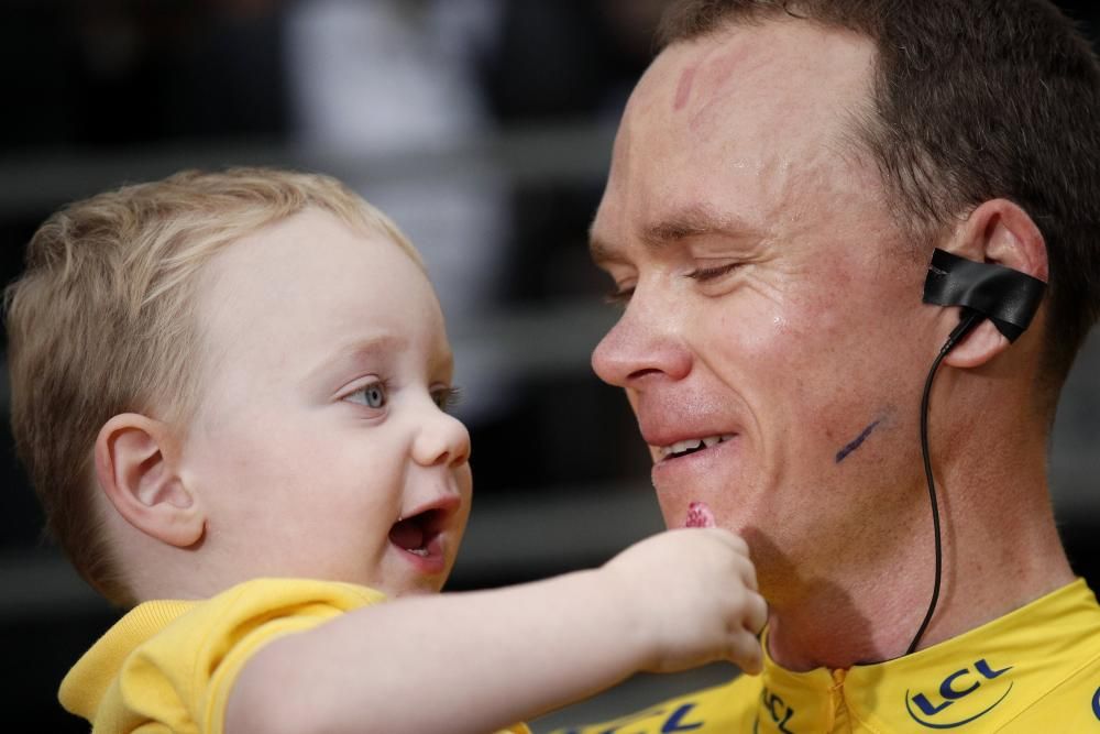 Froome gana su cuarto Tour de Francia, mientras que el belga Groenewegen gana en París.Froome gana su cuarto Tour de Francia, mientras que el belga Groenewegen gana en París.