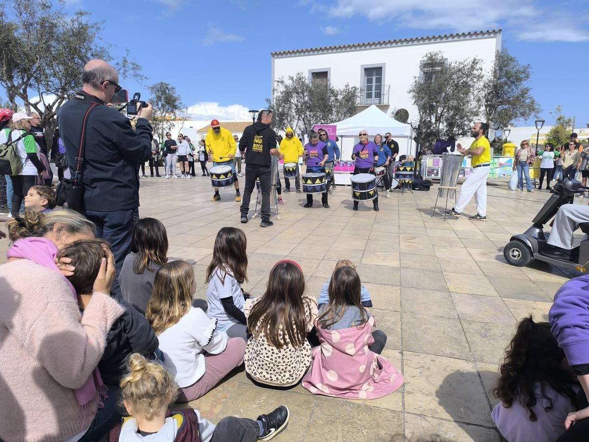 Mira las imágenes de las actividades por el Día Internacional de la Mujer en Formentera
