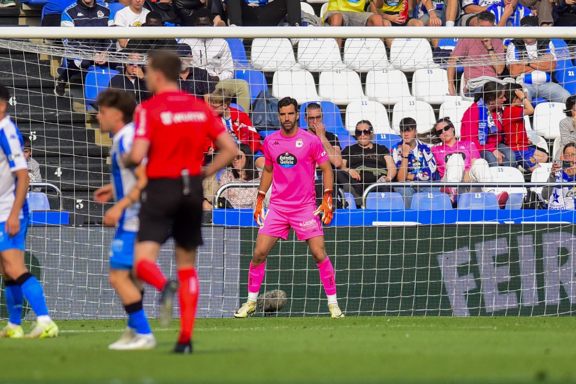 El Dépor cae goleado (0-4) por el Elche para cerrar la temporada 2025-25 en Riazor