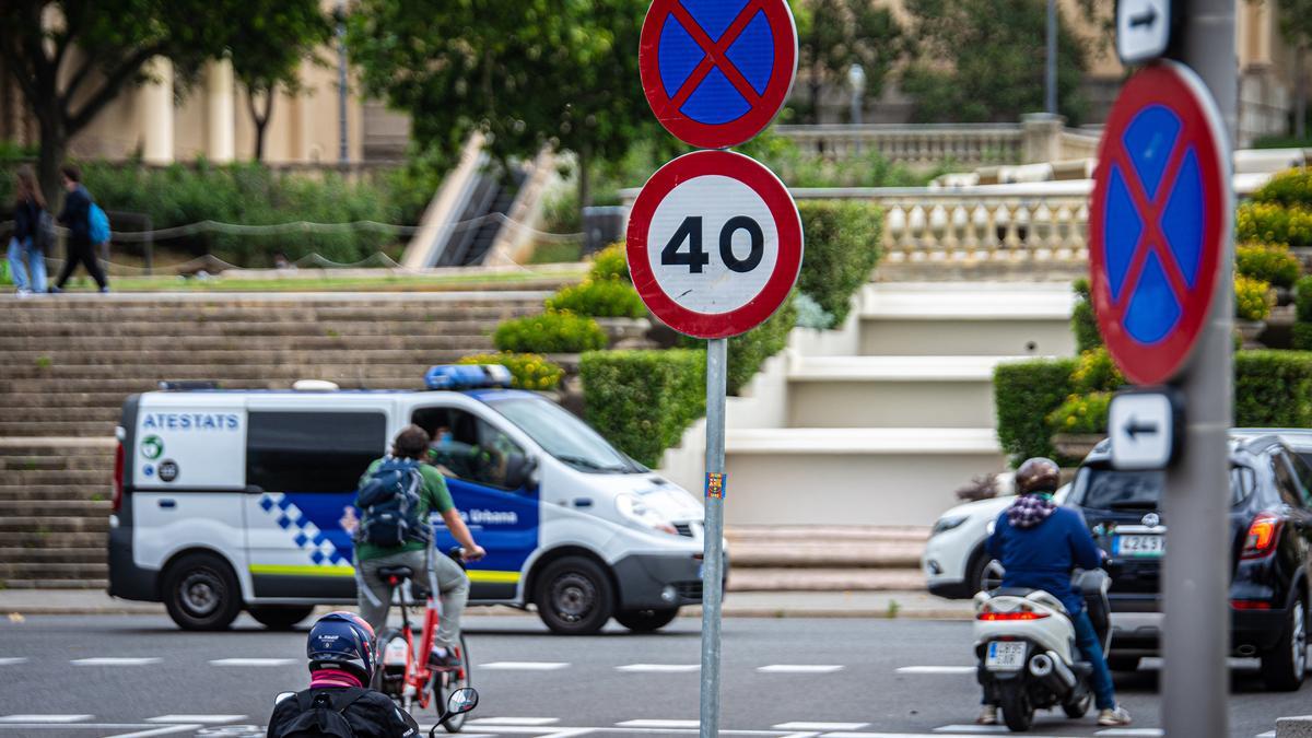 Reina Maria Cristina, la entrada a Montjuïc, montaña con su particular limitación a 40 km/h