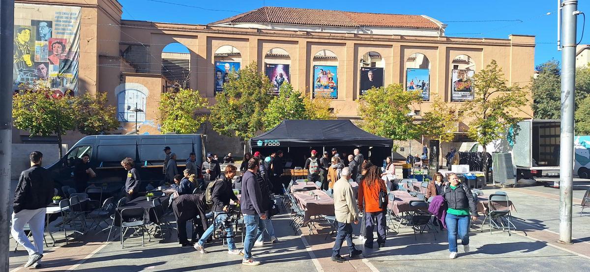 Càtering preparat a la plaça Sant Domènec