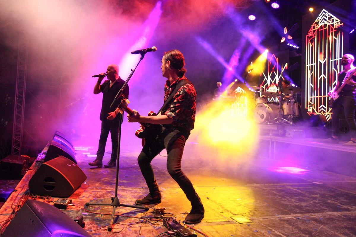 Statuas d Sal en un concierto en 2024