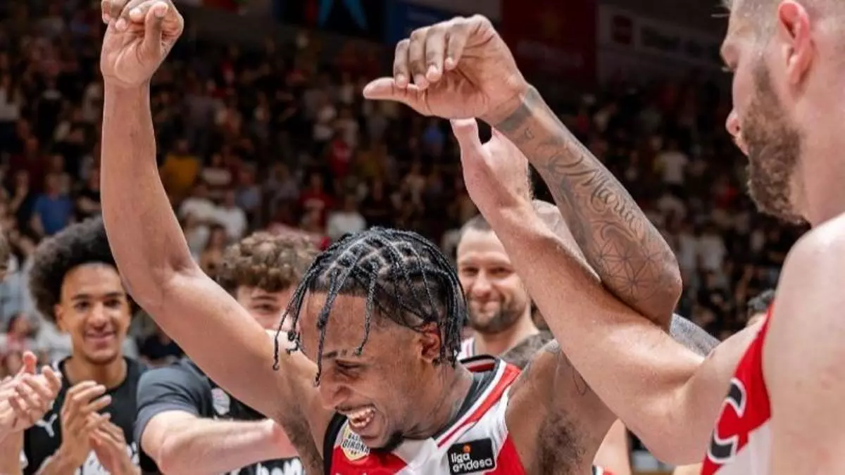 Jassel Pérez conduce a la victoria al FIATC Girona en el arranque en Fontajau