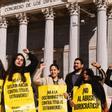 Protesta por la homologación de títulos.