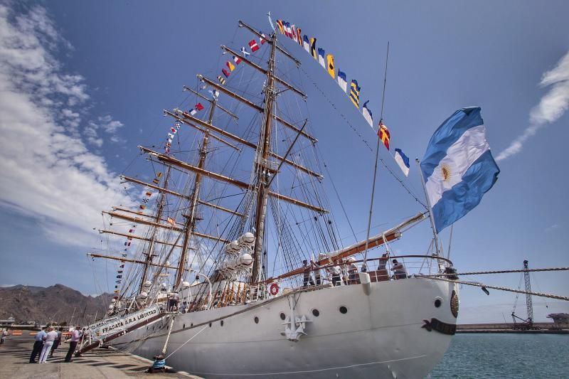 La Fragata 'ARA Libertad', en Tenerife