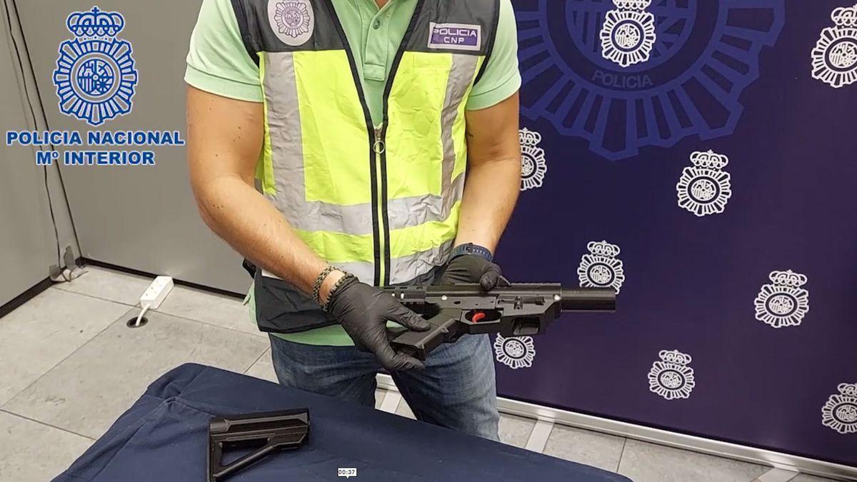 Detenido en A Coruña por fabricar armas en impresoras 3D