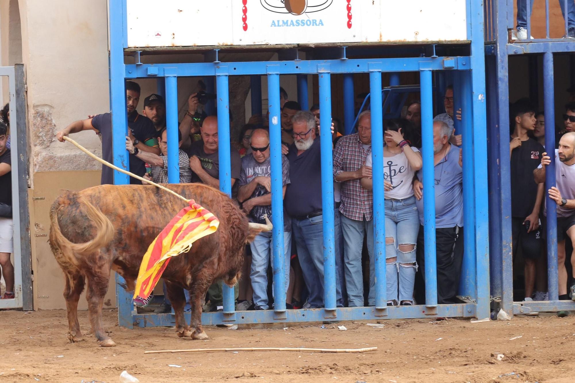Los mejores momentos de la tarde taurina del martes de fiestas en Almassora
