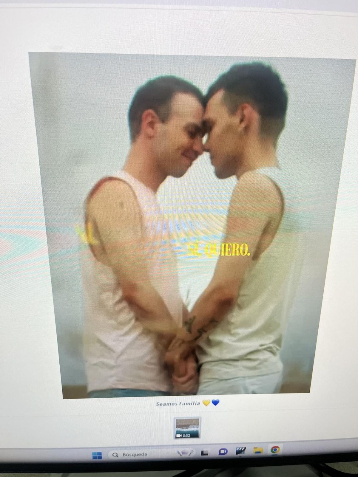 Kiss of a gay couple in the UD announcement.