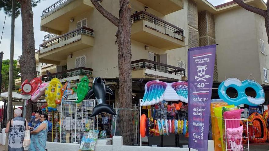 Jo tenia una botiga a la platja, al peu de Cala Montgó