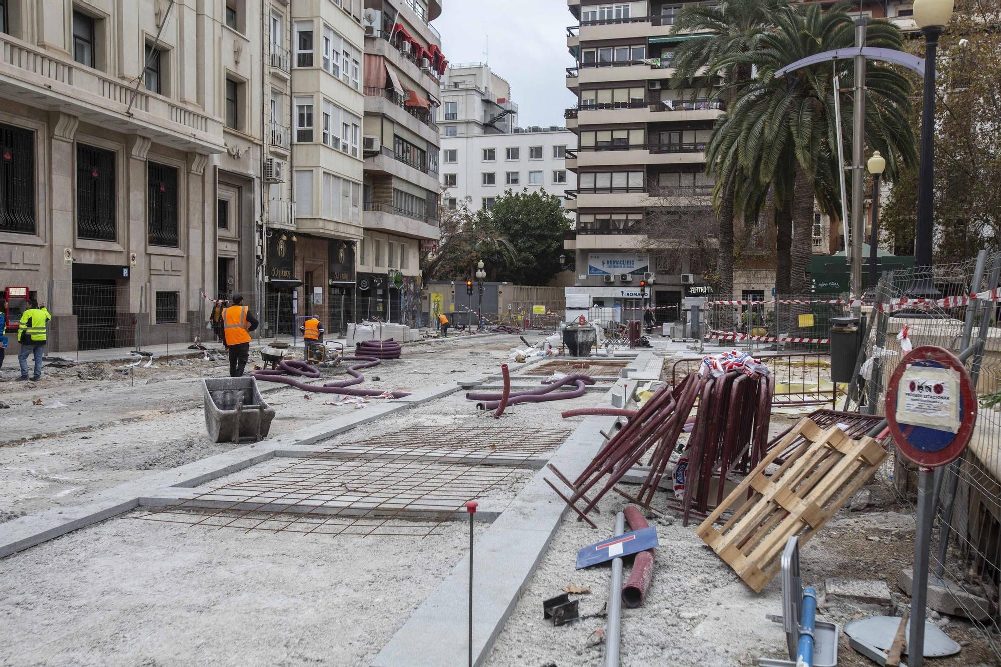 Así queda la avenida de la Constitución de Alicante sin las melias