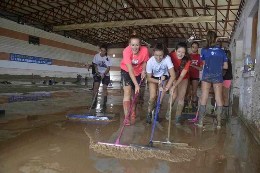 Los Alcázares recibe la solidaridad de cientos de personas