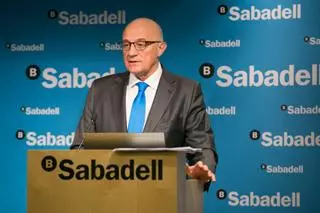 El Sabadell gana un 4% menos lastrado por el impuesto del Gobierno