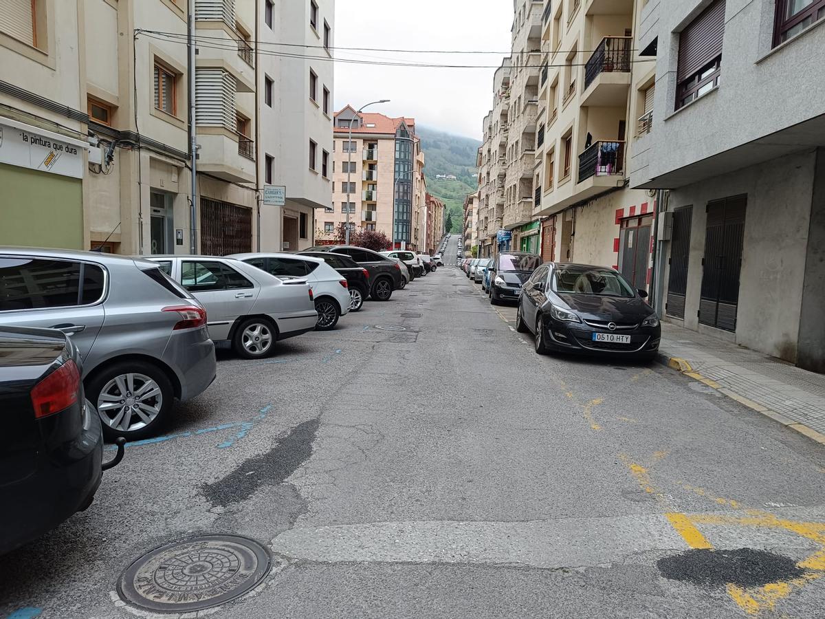 Calle Clarín de Cangas del Narcea.