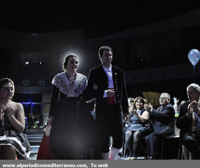 GALERÍA DE FOTOS -- Cor de la Ciutat venera a Teresa y Beatriz