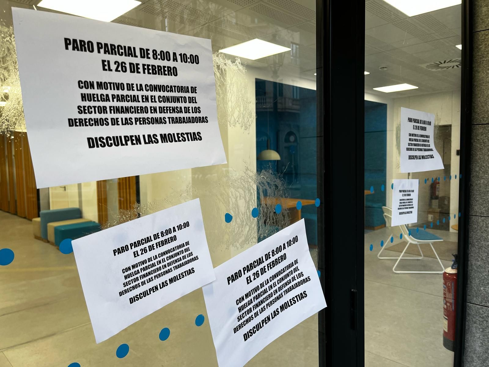 "Masivo" el seguimiento en Mallorca al paro de dos horas en la banca