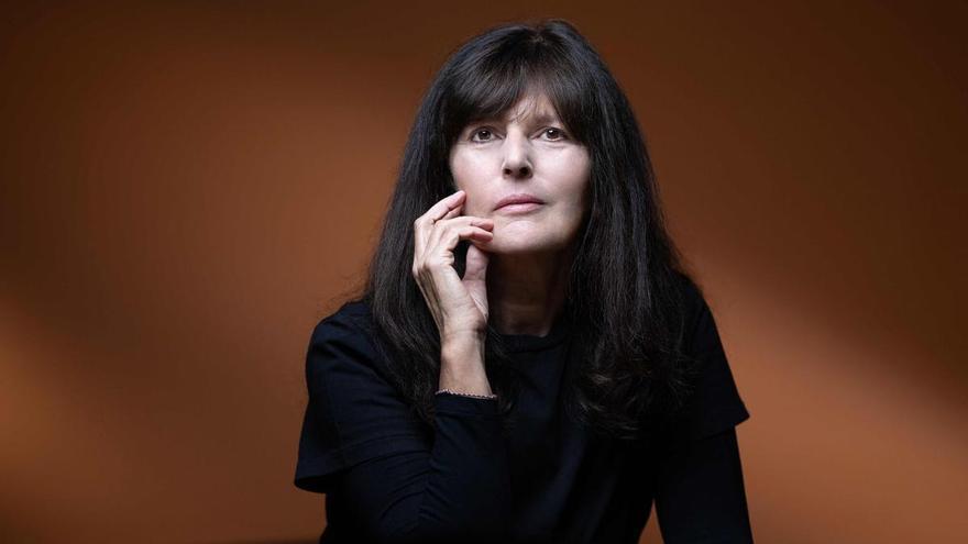 Virgine Viard, la discreta ex directora creativa de Chanel, rompe su silencio tras su polémico despido: "Chanel no era un trabajo. Era mi columna vertebral. La estructura de mi existencia"