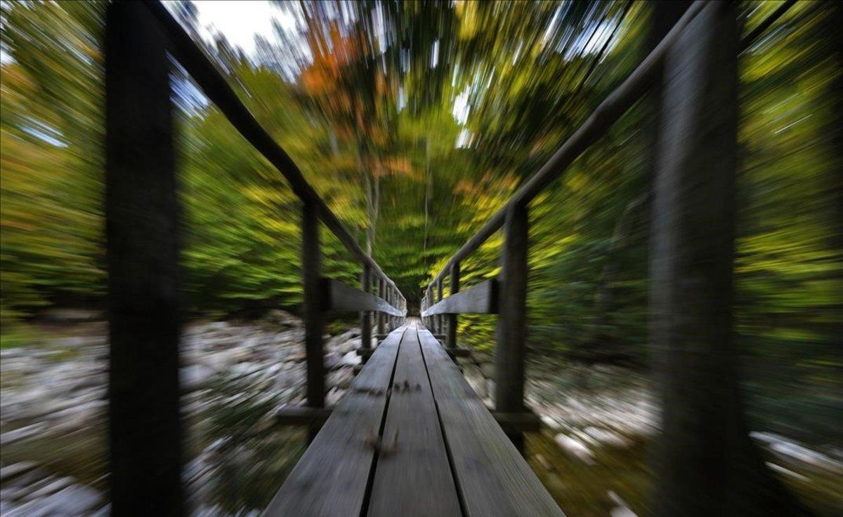 Paisaje otoñal en Adirondacks, en el valle de Keene, en el estado de Nueva York.