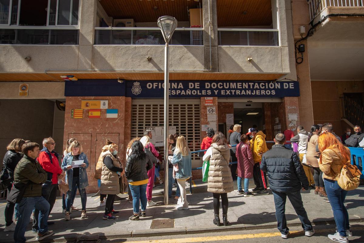 Oficina de Extranjería que gestiona la Policía Nacional en Torrevieja