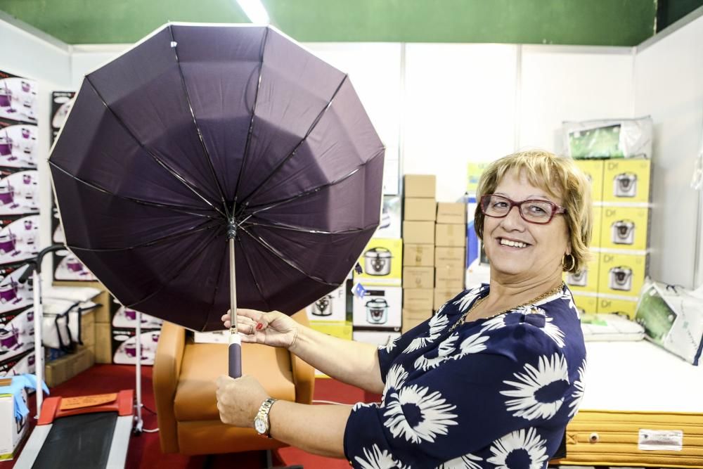 Objetos raros a la venta en la Feria de Muestras