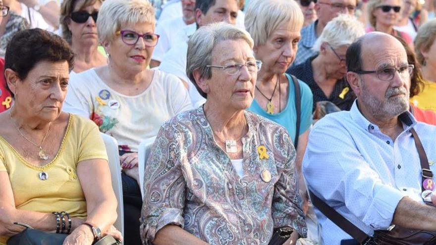 Esquerra homenatja a Manresa les preses i exiliades a causa del procés