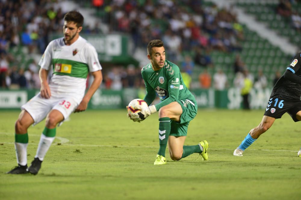 La victoria del Elche ante el CD Lugo en imágenes