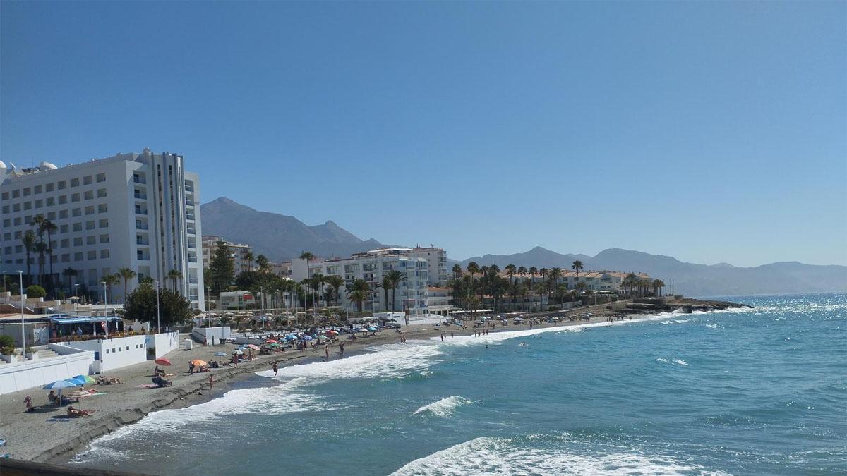 El hombre de 70 años ha sido encontrado muerto en la playa de La Torrecilla.
