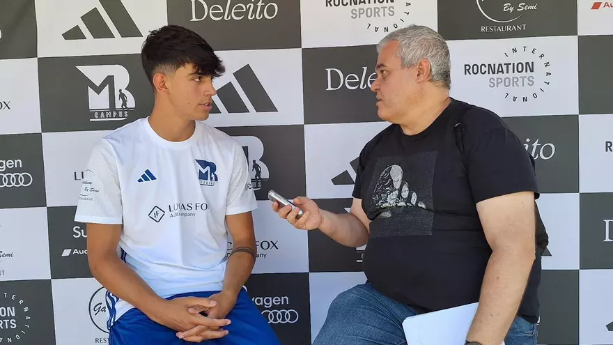 Marc Bernal durant la presentació de la primera edició del seu campus familiar a Berga