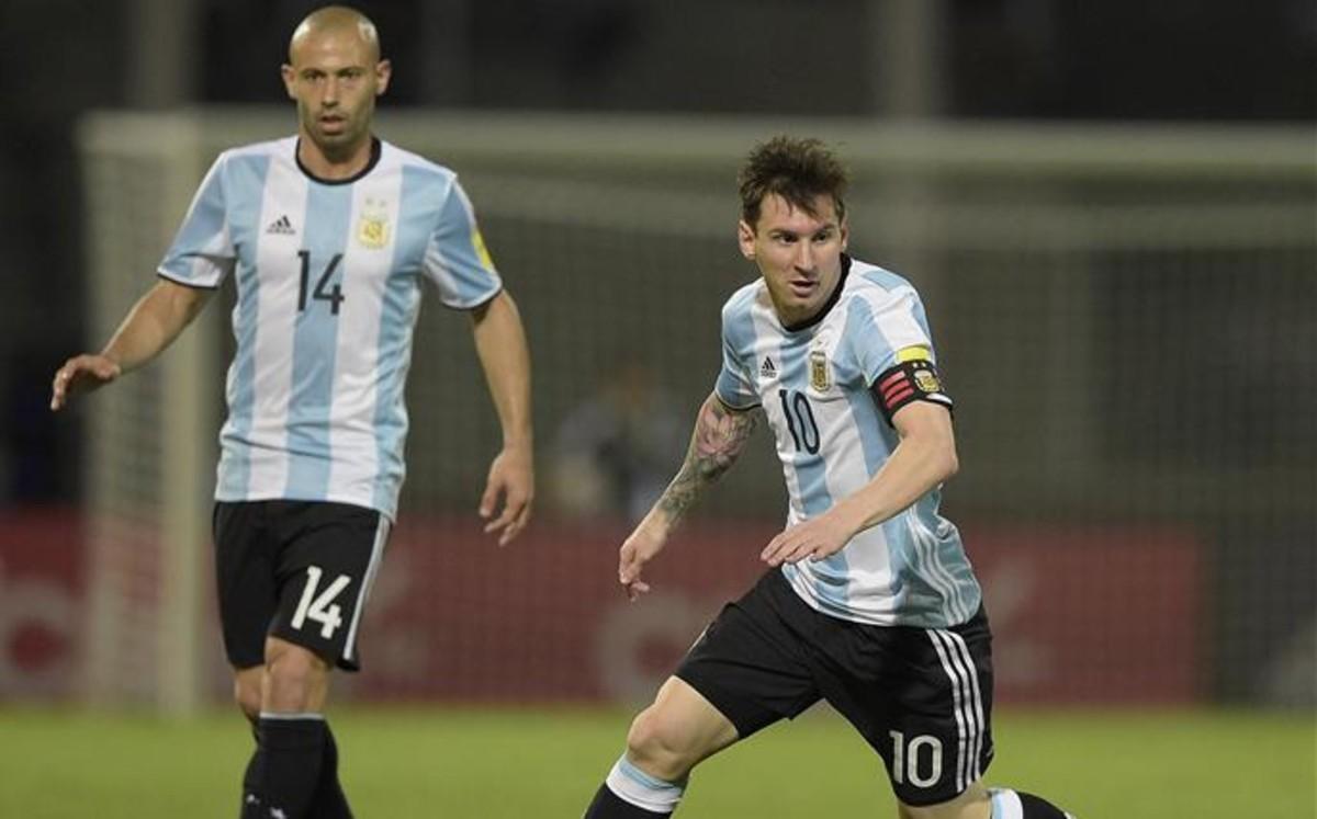 Messi y Mascherano, durante un partido con la selección argentina