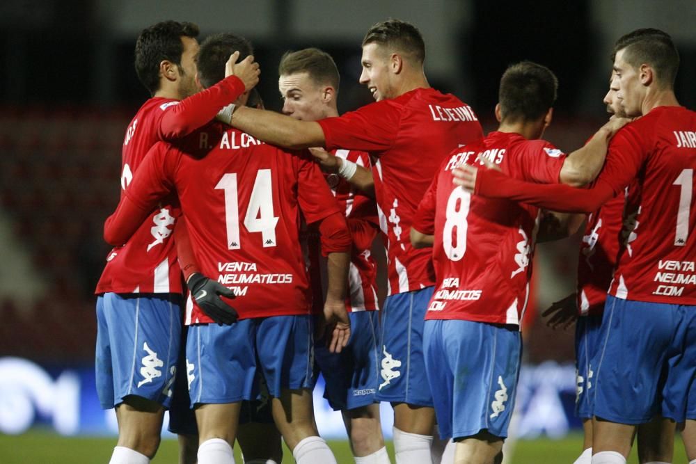 JORNADA 14 - GIRONA 3 - ALBACETE 0 . El Girona s´estrena a Montilivi Primera victòria de la temporada a l'estadi davant un discret Albacete amb gols de Clerc, Jairo i Alcaraz