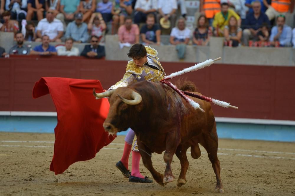 Gran tarde de toros en la de feria de Pontevedra