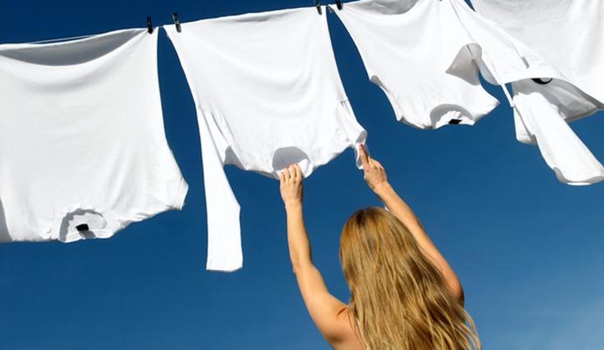 Trucos para quitar las arrugas de la ropa sin usar la plancha