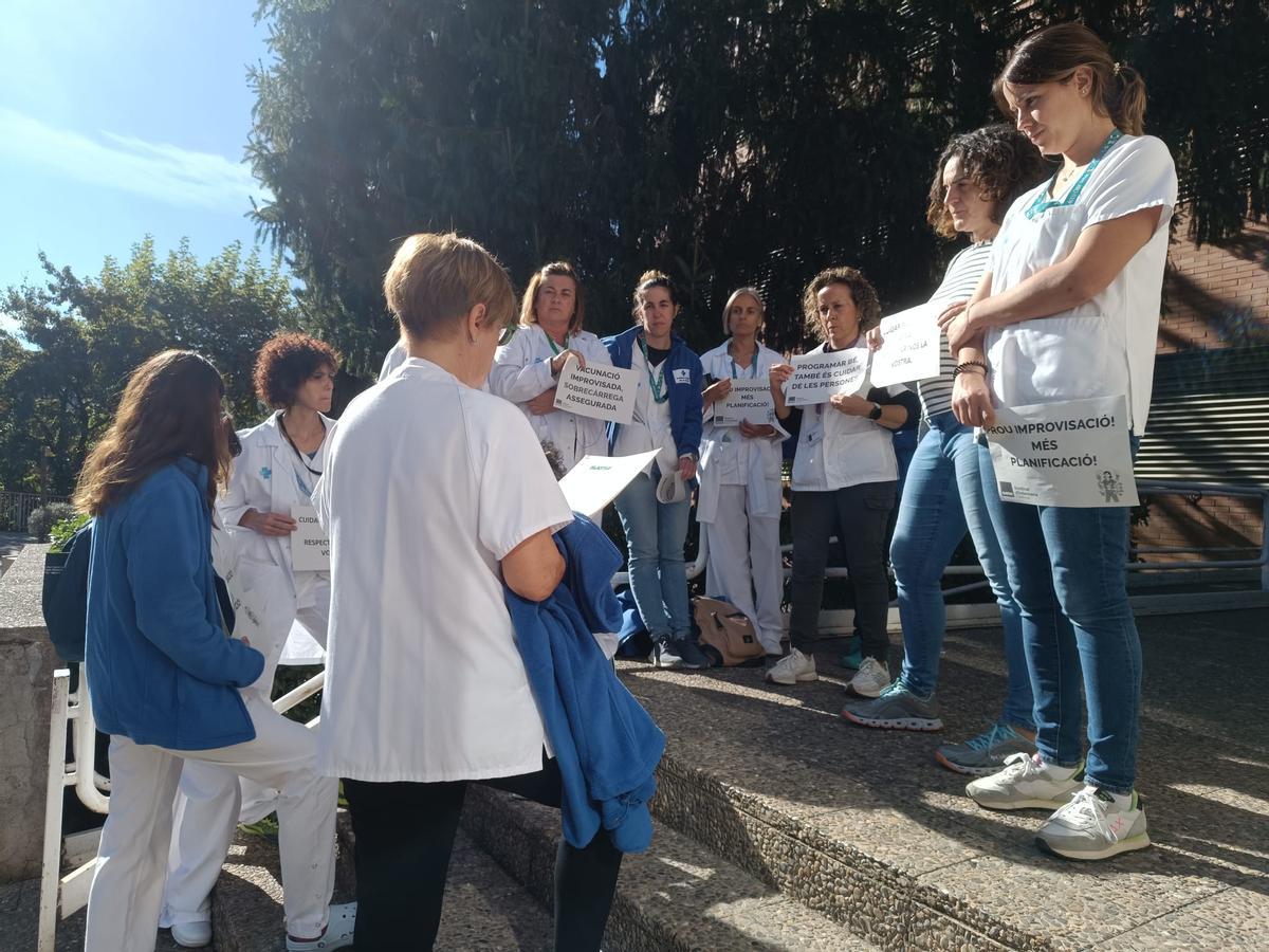 Protesta de les infermeres d'atenció primària per la sobrecàrrega de feina.